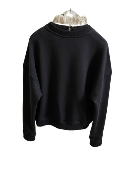 autumn and winter new detachable crochet lace design loose pullover sweater, White;black
autumn and winter new detachable crochet lace design loose pullover sweater, White;black