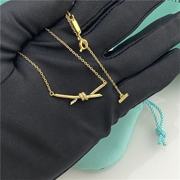 luxury necklace women friendship necklace charms personal weeding gold silver rope chain mens stainless steel fashion wholesale jewellery de
luxury necklace women friendship necklace charms personal weeding gold silver rope chain mens stainless steel fashion wholesale jewellery de