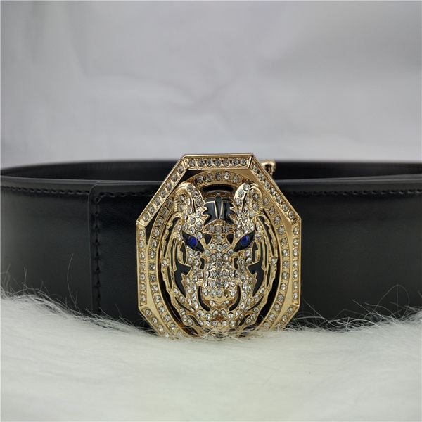 reversible belt smooth buckle designer belts for men and women luxury cowhide belt leather fashion waistband, Black;brown
reversible belt smooth buckle designer belts for men and women luxury cowhide belt leather fashion waistband, Black;brown