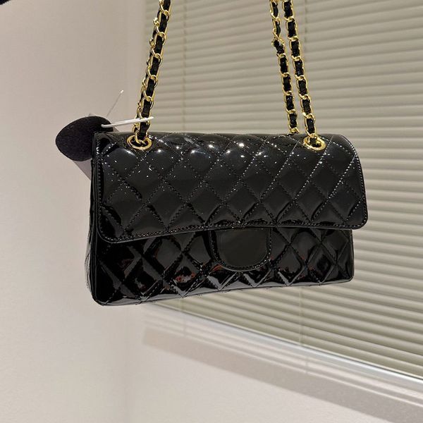 cc bags luxury brand shoulder bags women vintage large capacity classic flap shoulder bag patent leather diamond lattice leather crossbody w
cc bags luxury brand shoulder bags women vintage large capacity classic flap shoulder bag patent leather diamond lattice leather crossbody w