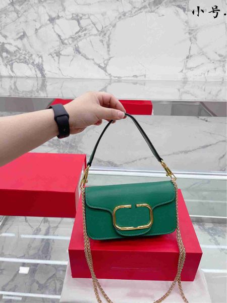 designers shoulder bag luxurious tote purse handbag message bags cluth brand classic genuine leather crossbody 28cm v signature handbags68
designers shoulder bag luxurious tote purse handbag message bags cluth brand classic genuine leather crossbody 28cm v signature handbags68