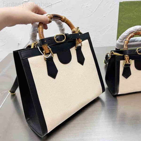 designer luxury women the tote bag fashion versatile handbags shoulder crossbody bags purse telfars totes large capacity saddle wallets 5a f
designer luxury women the tote bag fashion versatile handbags shoulder crossbody bags purse telfars totes large capacity saddle wallets 5a f
