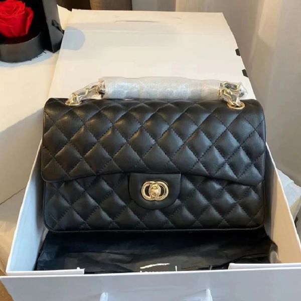 designer bags shoulder chain bag clutch flap totes c wallet check velour thread purse double letters solid hasp waist square stripes women l
designer bags shoulder chain bag clutch flap totes c wallet check velour thread purse double letters solid hasp waist square stripes women l