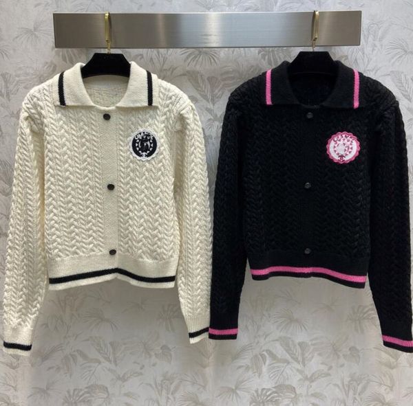 23ss spring new women's sweaters casual fashion crew neck knitwear women designer sweaters womens clothing top, White;black
23ss spring new women's sweaters casual fashion crew neck knitwear women designer sweaters womens clothing top, White;black