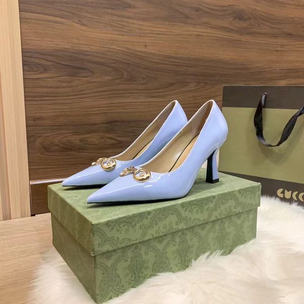 2023 luxury triangle high-heeled sandals and slippers women diamond leather metal button beach party ladies high heel sandals 35-42, Black
2023 luxury triangle high-heeled sandals and slippers women diamond leather metal button beach party ladies high heel sandals 35-42, Black