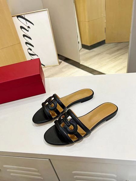 brand comfortable breathable sandals 23 summer new rubber outsole shoes leather flat slippers cowhide upper sheepskin lining embossed hollow, Black
brand comfortable breathable sandals 23 summer new rubber outsole shoes leather flat slippers cowhide upper sheepskin lining embossed hollow, Black