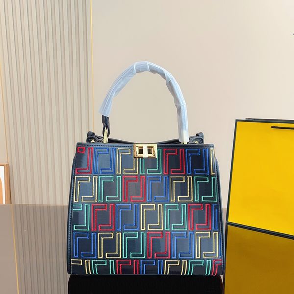 handbags crossbody bags designer women shoulder bags handbag womens fashion classic letter pattern solid color coin purse 230807
handbags crossbody bags designer women shoulder bags handbag womens fashion classic letter pattern solid color coin purse 230807