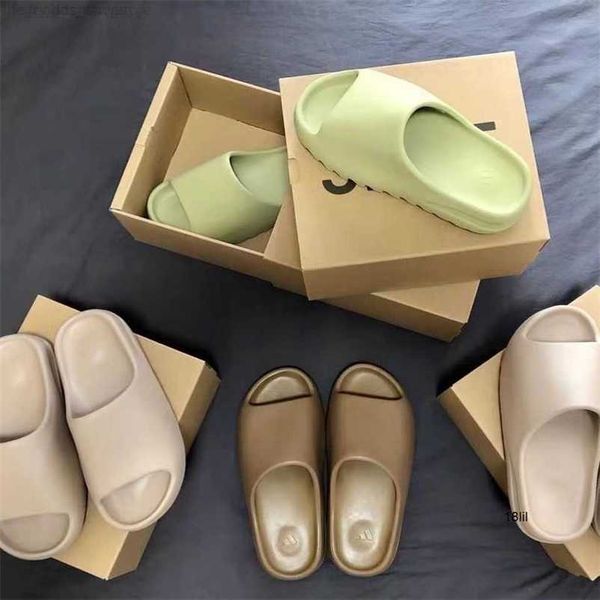 slides yezzzy kany slippers foam with runner box sandals sneakers shoes women designer beach fashion trainersgraffiti bone white resin, Black
slides yezzzy kany slippers foam with runner box sandals sneakers shoes women designer beach fashion trainersgraffiti bone white resin, Black