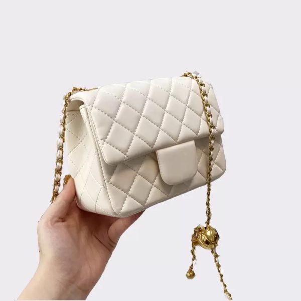 ladies classic mini flap crush ball bags square candy colors quilted matelasse chains adjustable shoulder strap gold metal hardware designer
ladies classic mini flap crush ball bags square candy colors quilted matelasse chains adjustable shoulder strap gold metal hardware designer