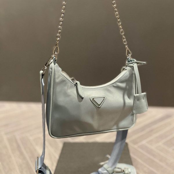 bags totes handbag designer bag women classic imitation famous brand leather stripe letter splicing shoulder bag fashion style commut party
bags totes handbag designer bag women classic imitation famous brand leather stripe letter splicing shoulder bag fashion style commut party