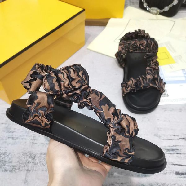 23ss brown letter printed slippers collection first pool slide leather summer shoes slip-on flats sandals women luxury designers beach outdo, Black
23ss brown letter printed slippers collection first pool slide leather summer shoes slip-on flats sandals women luxury designers beach outdo, Black