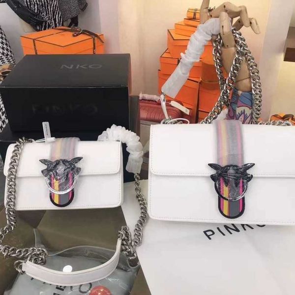 designer bags pinkoo bag simple swallow 2022 new quality chain fashion embossed one shoulder crossbody womens have logo
designer bags pinkoo bag simple swallow 2022 new quality chain fashion embossed one shoulder crossbody womens have logo