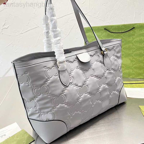 designer luxury women the tote bag fashion versatile handbags shoulder crossbody bags purse telfars totes large capacity saddle wallets 5a 0
designer luxury women the tote bag fashion versatile handbags shoulder crossbody bags purse telfars totes large capacity saddle wallets 5a 0