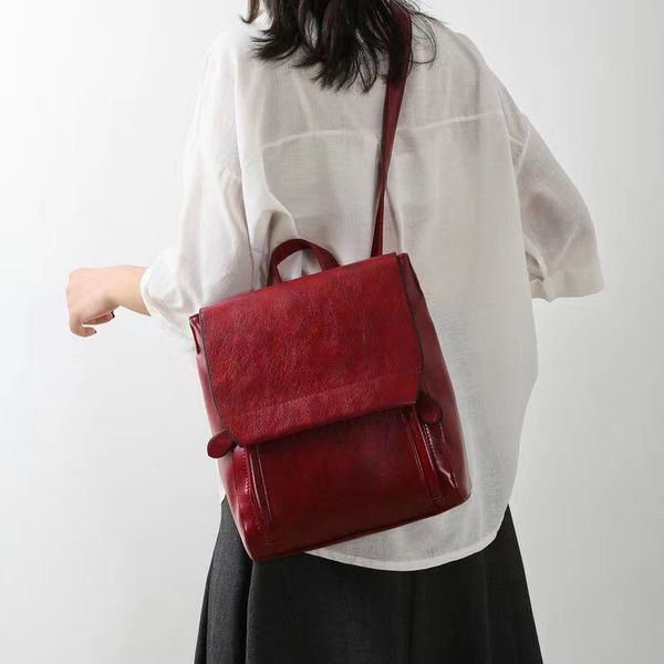 8a double shoulder backpack mens women leather backpack three colors black red brown seasonal fashion designer backpacks
8a double shoulder backpack mens women leather backpack three colors black red brown seasonal fashion designer backpacks