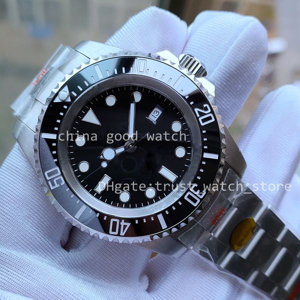 watch of mens automatic mechanical watches super factory d- black blue dial classic style 44mm 904l steel strap cal.3135 movement wristtraps, Slivery;golden
watch of mens automatic mechanical watches super factory d- black blue dial classic style 44mm 904l steel strap cal.3135 movement wristtraps, Slivery;golden