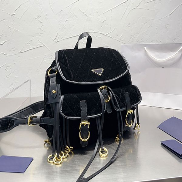 suede backpack handbag genuine leather backpacks drawstring back pack triangle sign shoulder bag multiple pockets large capacity schoolbag
suede backpack handbag genuine leather backpacks drawstring back pack triangle sign shoulder bag multiple pockets large capacity schoolbag