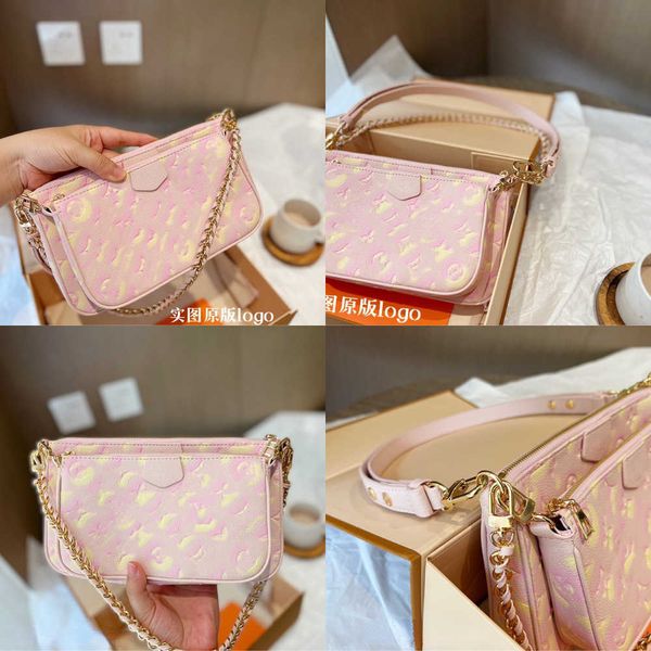 shoulder bags 2022 designer new letter mahjong five in one crossbody embossed chain women's fashion wallet star pink
shoulder bags 2022 designer new letter mahjong five in one crossbody embossed chain women's fashion wallet star pink
