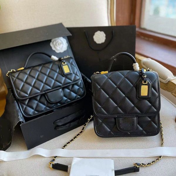 new fashion women 2023 quality leather bag women's luxury designer fashion letter shoulder high messenger handbag outdoor high-end sing
new fashion women 2023 quality leather bag women's luxury designer fashion letter shoulder high messenger handbag outdoor high-end sing