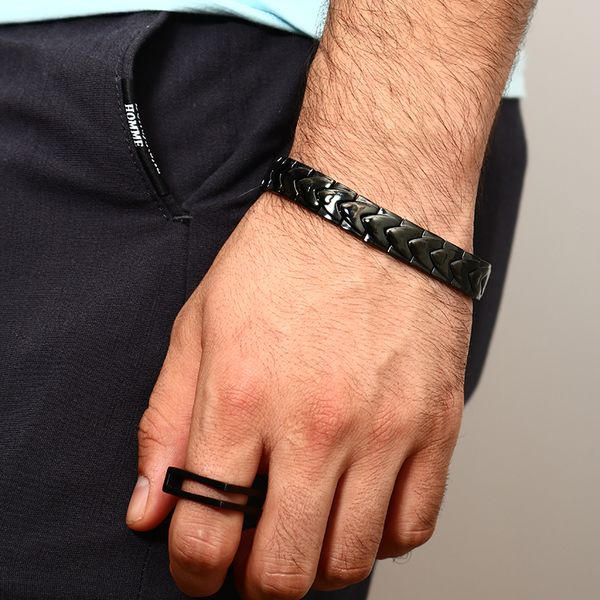 hip-hop style rectangle ring for men male gift fashion hollow out round shape rose gold color black color mens ring for party, Golden;silver
hip-hop style rectangle ring for men male gift fashion hollow out round shape rose gold color black color mens ring for party, Golden;silver