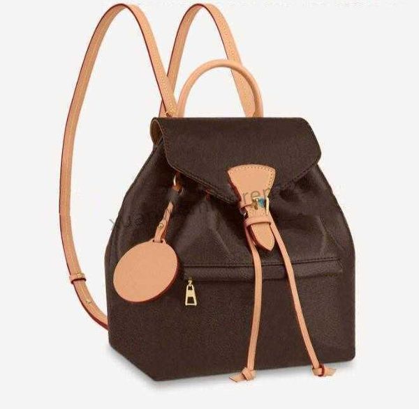 2022 women backpacks handbag shouler bag cross body purse brown leather letter embossed canvas buckle school fashion travel packs two size
2022 women backpacks handbag shouler bag cross body purse brown leather letter embossed canvas buckle school fashion travel packs two size