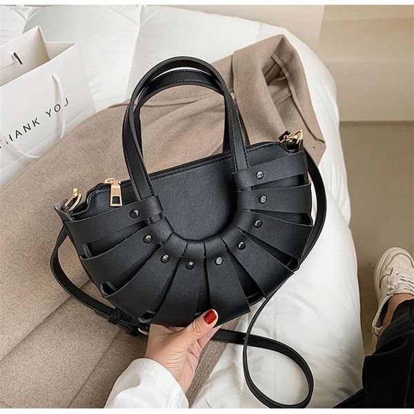 hbp ship luxury ladies tote bag 2021 spring new high-quality pu leather women's designer handbag travel shoulder messeng2071
hbp ship luxury ladies tote bag 2021 spring new high-quality pu leather women's designer handbag travel shoulder messeng2071