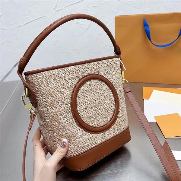designers bags luxurys women shoulder bag crossbody handbags classic leisure weave bucket handbag simple lady wallet summer travel332d
designers bags luxurys women shoulder bag crossbody handbags classic leisure weave bucket handbag simple lady wallet summer travel332d