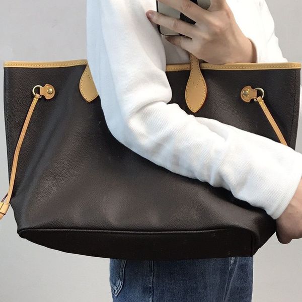 woman designer shopping bag shoulder bag serial number inside fashion genuine leather clutch purse
woman designer shopping bag shoulder bag serial number inside fashion genuine leather clutch purse