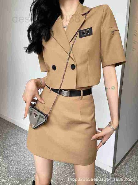 women's suits & blazers designer new niche design letter logo decoration with belt skirt short sleeve suit 5ek6, White;black
women's suits & blazers designer new niche design letter logo decoration with belt skirt short sleeve suit 5ek6, White;black