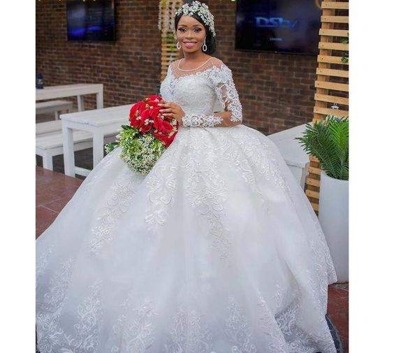 gorgeous white long sleeves ball gown wedding dresses lace appliques bridal gowns jewel neck lace-up back africa marriage plus size custom
gorgeous white long sleeves ball gown wedding dresses lace appliques bridal gowns jewel neck lace-up back africa marriage plus size custom