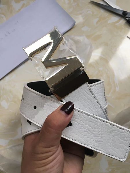 2022 fashion designer belts men womens belts big gold buckle genuine leather belt lattice printing no box 20 color 3 8cm width257z, Black;brown
2022 fashion designer belts men womens belts big gold buckle genuine leather belt lattice printing no box 20 color 3 8cm width257z, Black;brown
