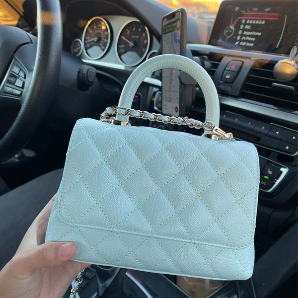 fashion designer woman bag women shoulder bag handbag purse original box genuine leather cross body chain high grade quality diamond lattice
fashion designer woman bag women shoulder bag handbag purse original box genuine leather cross body chain high grade quality diamond lattice