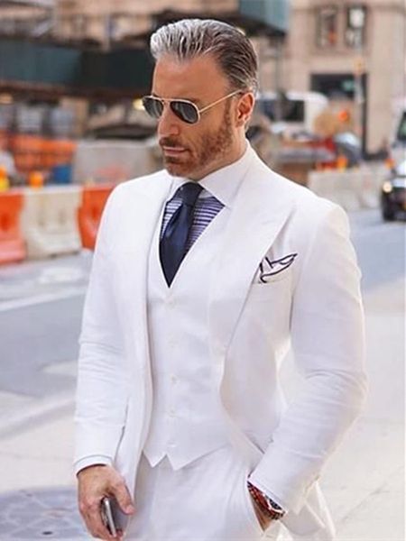 customize tuxedo one button handsome peak lapel groom tuxedos men suits wedding/prom/dinner man blazer jacket pants tie vest w1215, Black;gray
customize tuxedo one button handsome peak lapel groom tuxedos men suits wedding/prom/dinner man blazer jacket pants tie vest w1215, Black;gray