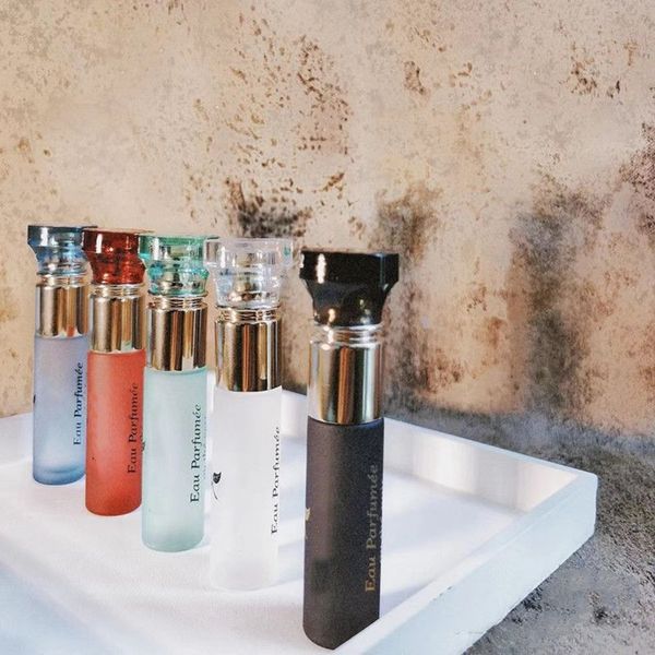 perfume set edp white black red green tea au the noir bleu rouge vert blanc normal quality 10ml 5pieces nature spray fast delivery
perfume set edp white black red green tea au the noir bleu rouge vert blanc normal quality 10ml 5pieces nature spray fast delivery