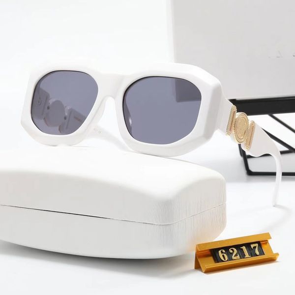 designer brand fashion sunglasses luxury outdoor summer women's designer round glasses metal frame uv400 vintage sunglasses for men and, White;black
designer brand fashion sunglasses luxury outdoor summer women's designer round glasses metal frame uv400 vintage sunglasses for men and, White;black