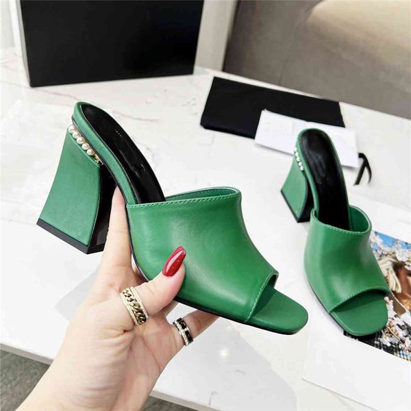 fashion dress shoes 2023channel women leather high heel metal buckle letter logo wedding party business casual flat shoes 04-019, Black
fashion dress shoes 2023channel women leather high heel metal buckle letter logo wedding party business casual flat shoes 04-019, Black