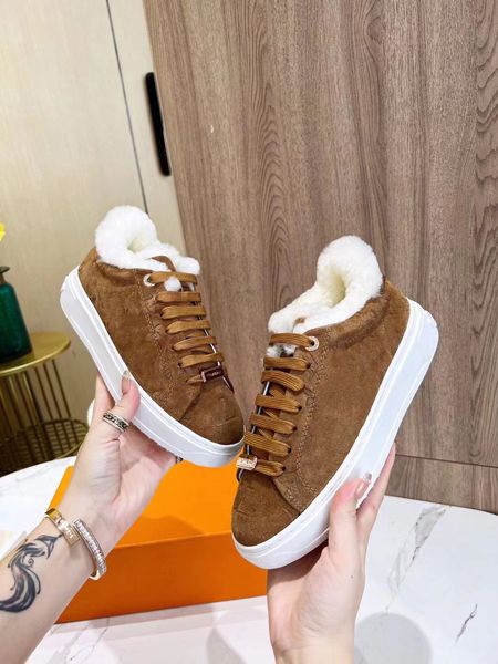 2023 designer shoes luxury casual shoe ladies fashion shoes plush models fall and winter applicable latest model 35-45, Black
2023 designer shoes luxury casual shoe ladies fashion shoes plush models fall and winter applicable latest model 35-45, Black