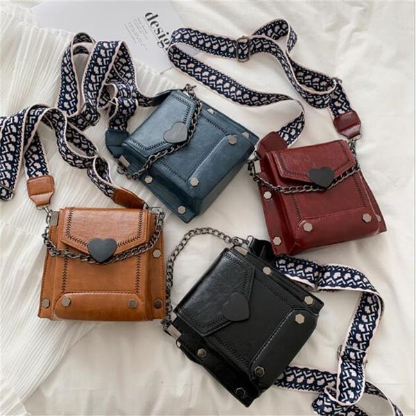 fashion crossbody bag 2020 new casual designer bag leather chain handbags shoulder messenger sac main femme purse backpack239d
fashion crossbody bag 2020 new casual designer bag leather chain handbags shoulder messenger sac main femme purse backpack239d