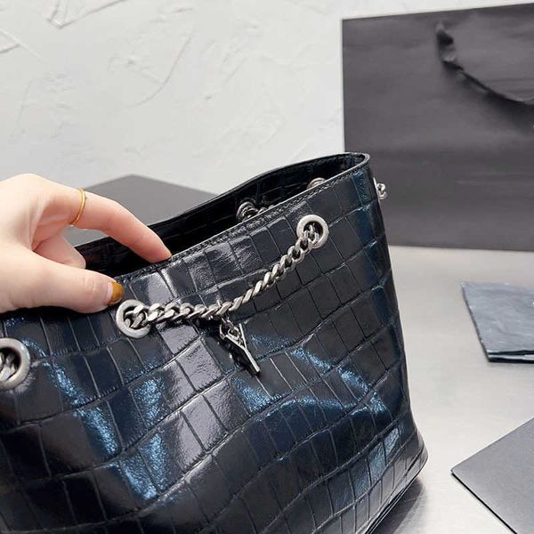 buckle bags designer bags women leather shoulder bag fashion chain black crossbody purses lager luxurys handbags 230104
buckle bags designer bags women leather shoulder bag fashion chain black crossbody purses lager luxurys handbags 230104