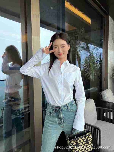 women's blouses & shirts designer new triangle logo decoration small pointed collar simple neat stylish shirt bz2x, White
women's blouses & shirts designer new triangle logo decoration small pointed collar simple neat stylish shirt bz2x, White