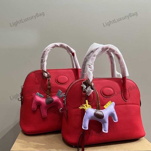 5a Designer Crossbody Bag High Quality First Layer Leather Fashion Cross Body Satchel Womens Real Leather Classic Handbags Tote Female, Red
5a Designer Crossbody Bag High Quality First Layer Leather Fashion Cross Body Satchel Womens Real Leather Classic Handbags Tote Female, Red