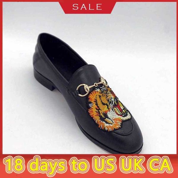 classic women flat dress shoes 100% authentic cowhide metal buckle lady leather casual shoe mules princetown men printed trample lazy slides, Black
classic women flat dress shoes 100% authentic cowhide metal buckle lady leather casual shoe mules princetown men printed trample lazy slides, Black