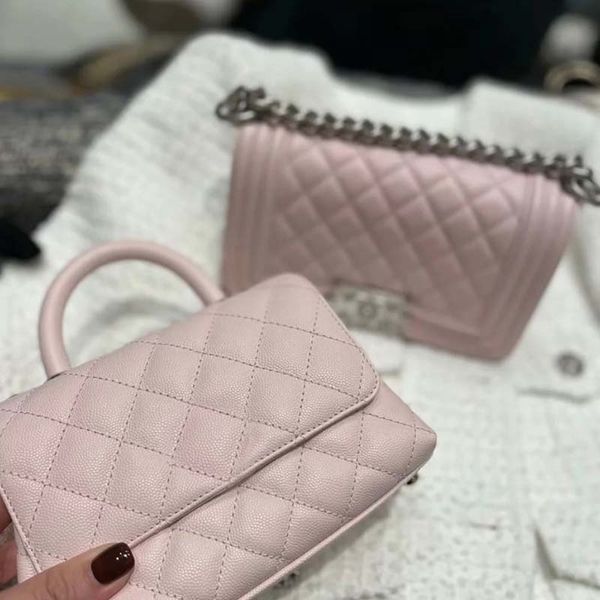 classic chain fashion luxury designers bags messenger handbags quality purse lady women wallets purses famous designer cross body totes fema
classic chain fashion luxury designers bags messenger handbags quality purse lady women wallets purses famous designer cross body totes fema
