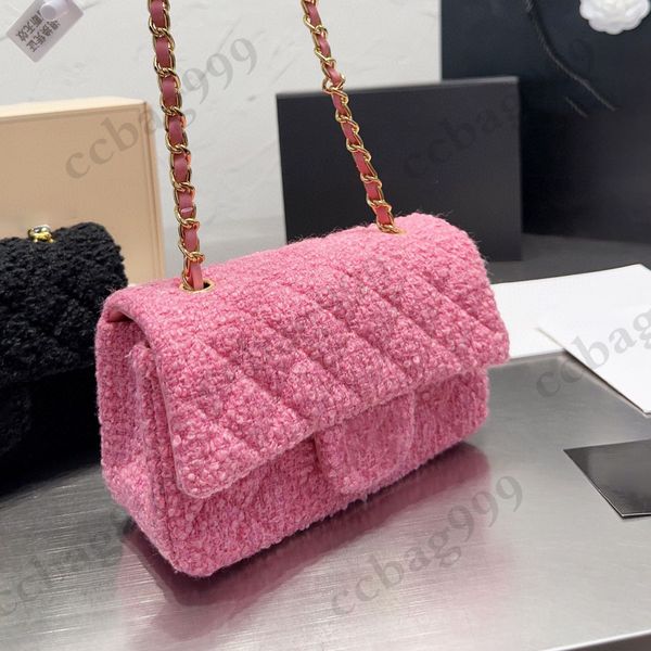 designer early spring tweed quilted flap bags womens classic pink black metal leather chain shoulder purse french street trend mini handsags
designer early spring tweed quilted flap bags womens classic pink black metal leather chain shoulder purse french street trend mini handsags