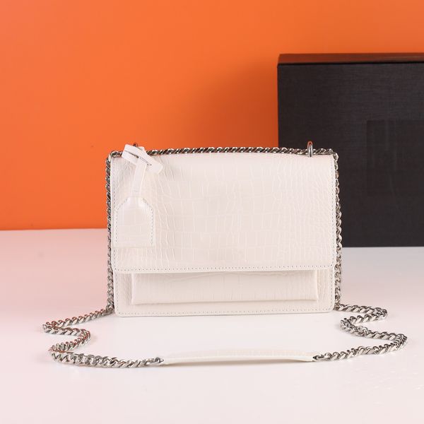 2023 winter fashion designer bag luxury handbag women single shoulder bag classic chain crocodile print leather metal logo flap purse
2023 winter fashion designer bag luxury handbag women single shoulder bag classic chain crocodile print leather metal logo flap purse