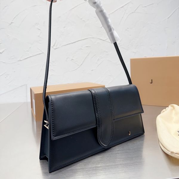 luxury designer bags women handbag metal letters shoulder bag highs quality leather toffee bags pure color elegant evening gift classic 6 co
luxury designer bags women handbag metal letters shoulder bag highs quality leather toffee bags pure color elegant evening gift classic 6 co