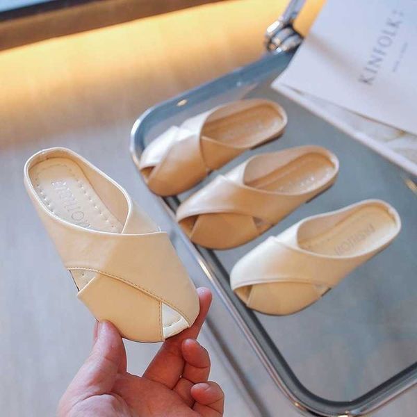slipper girls simple korean style slippers children fashion open-toe versatile flat casual simple cute 2022 spring and summer kids shoes t23, Black;grey
slipper girls simple korean style slippers children fashion open-toe versatile flat casual simple cute 2022 spring and summer kids shoes t23, Black;grey