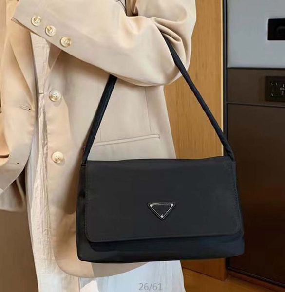 new fashion versatile oxford fabric one shoulder crossbody bag large capacity classic handbag suitable for various travel needs
new fashion versatile oxford fabric one shoulder crossbody bag large capacity classic handbag suitable for various travel needs