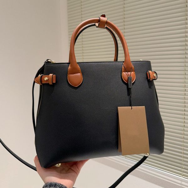 shopping handbag shoulder bag large capacity tote bag fashion women canvas leather classic stripe crossbody purse metal hardware removable s
shopping handbag shoulder bag large capacity tote bag fashion women canvas leather classic stripe crossbody purse metal hardware removable s