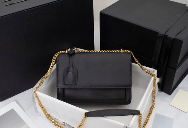 fashion chain bags winter new one shoulder bag luxury handbag designer female crossbody bag good material raw leather clamshell purse
fashion chain bags winter new one shoulder bag luxury handbag designer female crossbody bag good material raw leather clamshell purse