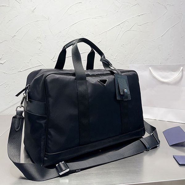 waterproof nylon duffel bag 43cm large capacity shoulder tote bag fashion letter triangle sign luggage bags men women sports travel duffle h
waterproof nylon duffel bag 43cm large capacity shoulder tote bag fashion letter triangle sign luggage bags men women sports travel duffle h